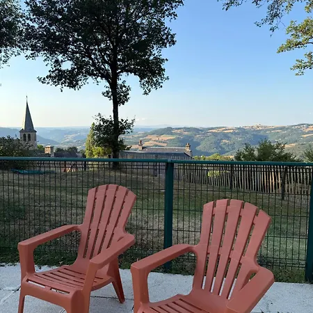 Avec Piscine Sur Le Chemin De Compostelle * Golinhac